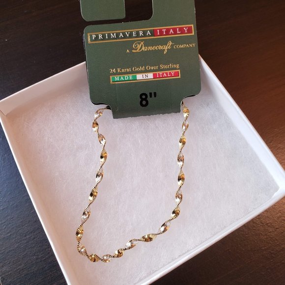 24k Gold/ Sterling Silver twist bracelet. 8" - Picture 2 of 4